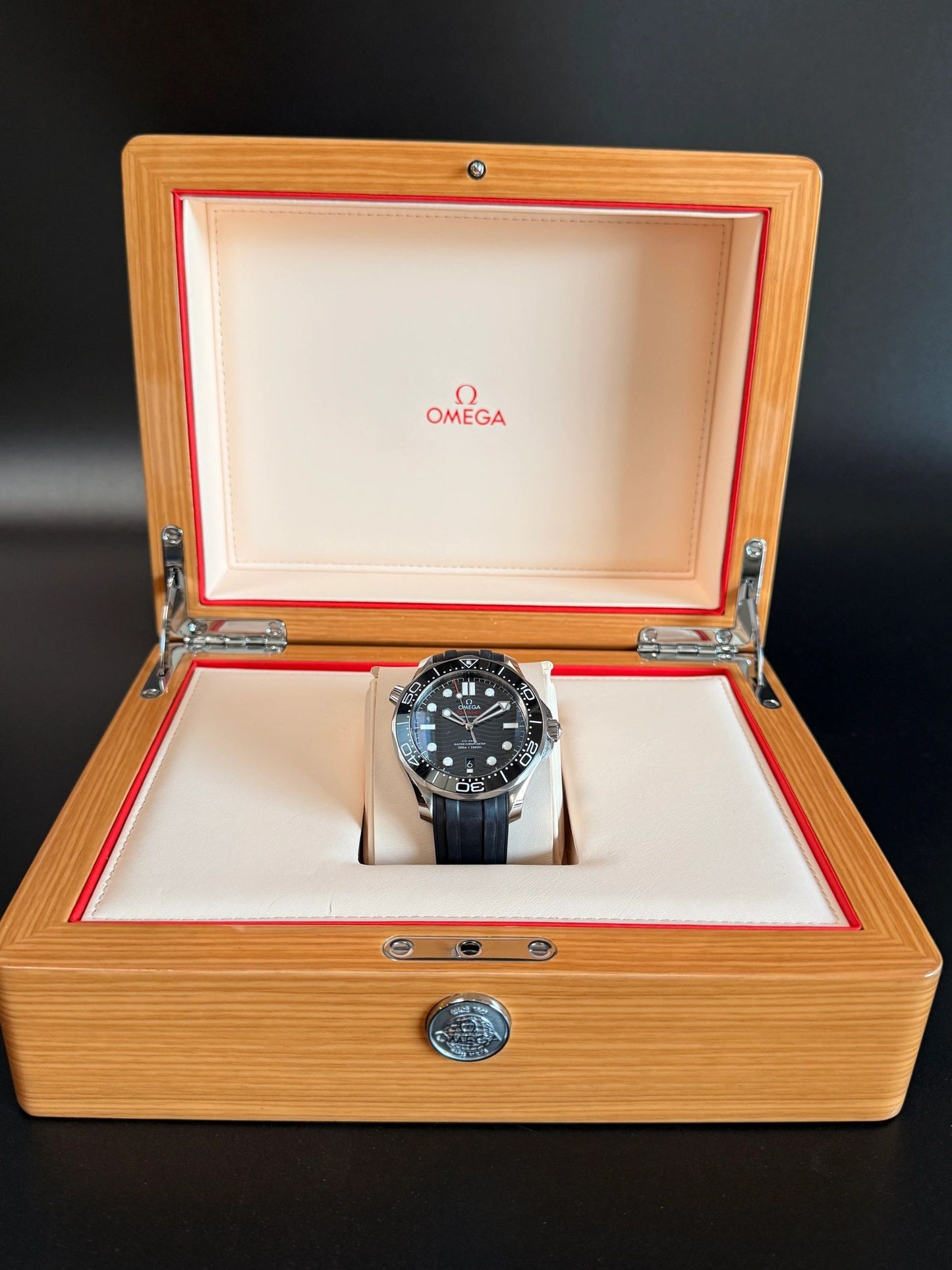 Omega Seamaster Diver 300M